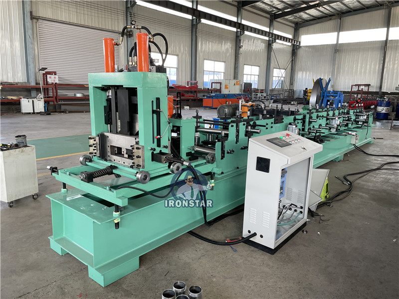 Machine de profilage de pannes interchangeables en C pour les Philippines1 4