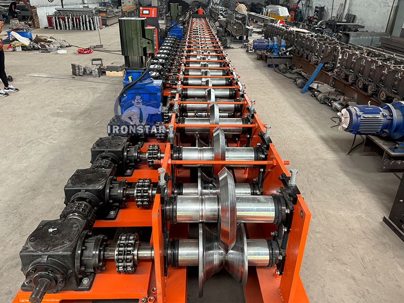 Storage Rack Upright Post Roll Forming Machine in Russia 8