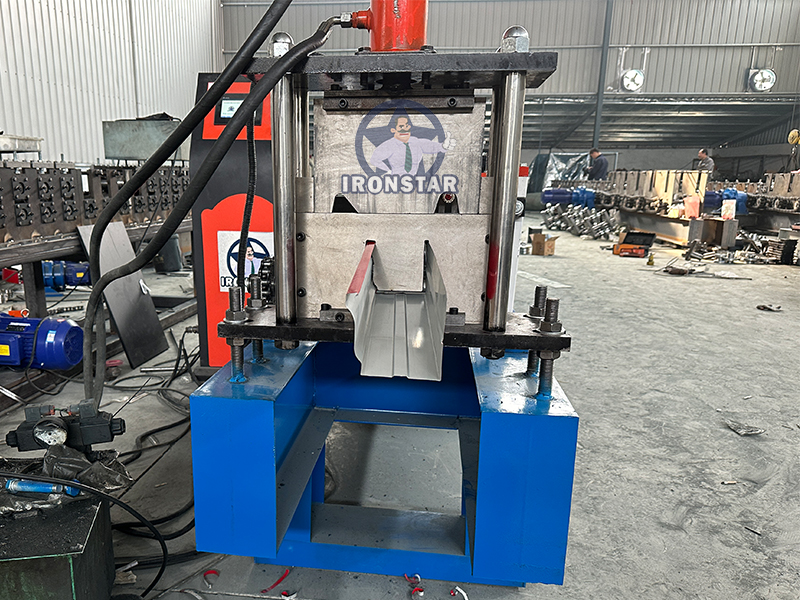 Water gutter roll forming machine for Azerbaijan 4