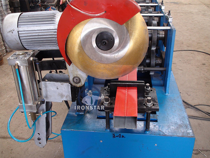 Automatic rain water Steel downpipe roll forming machine 6