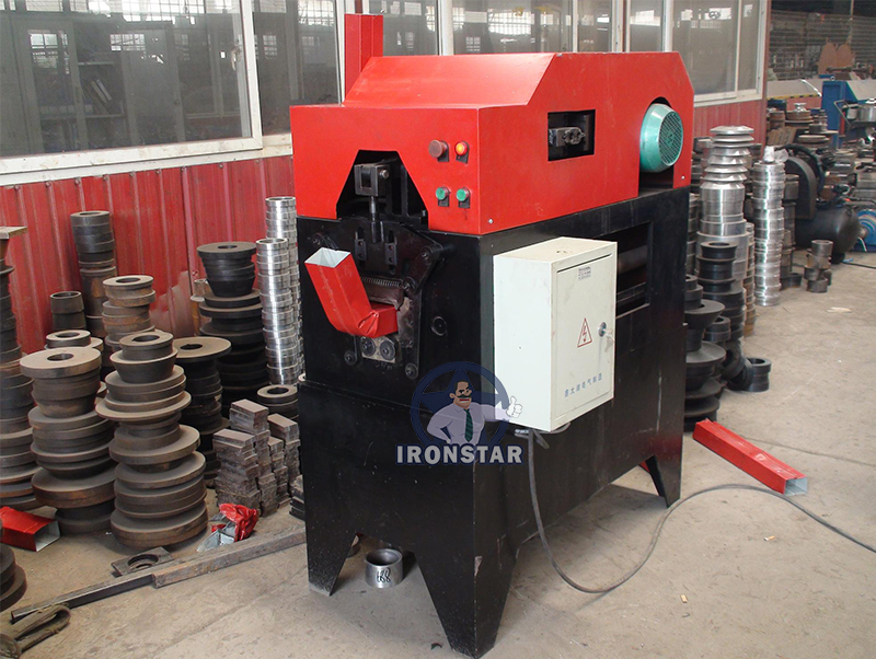 Automatic rain water Steel downpipe roll forming machine 10