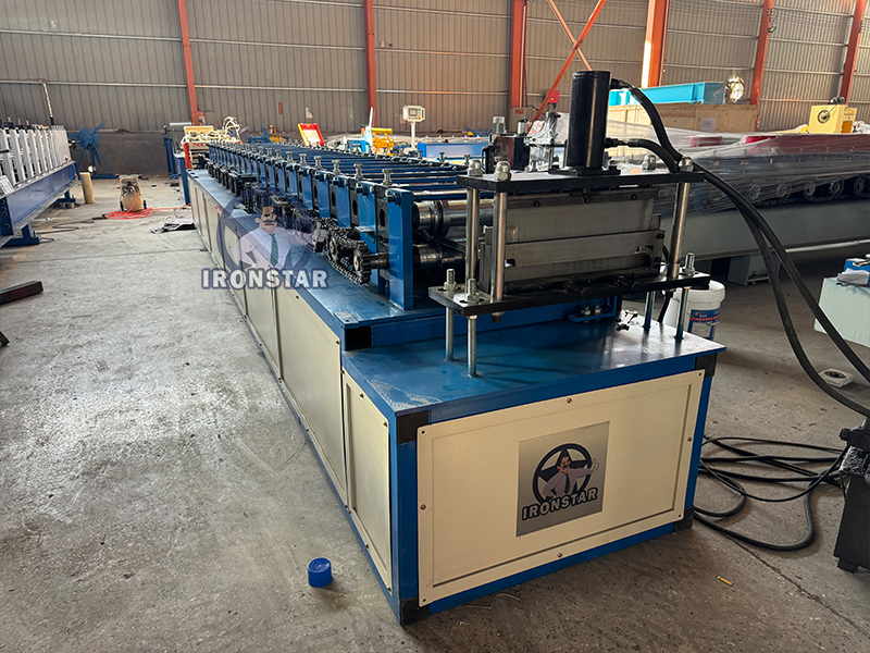 Wall standing seam snap lock roll forming machine in CANADA 3