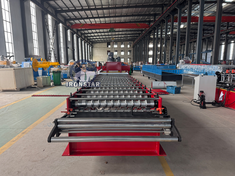 762 836mm corrugated roll forming machine in Bolivia 6