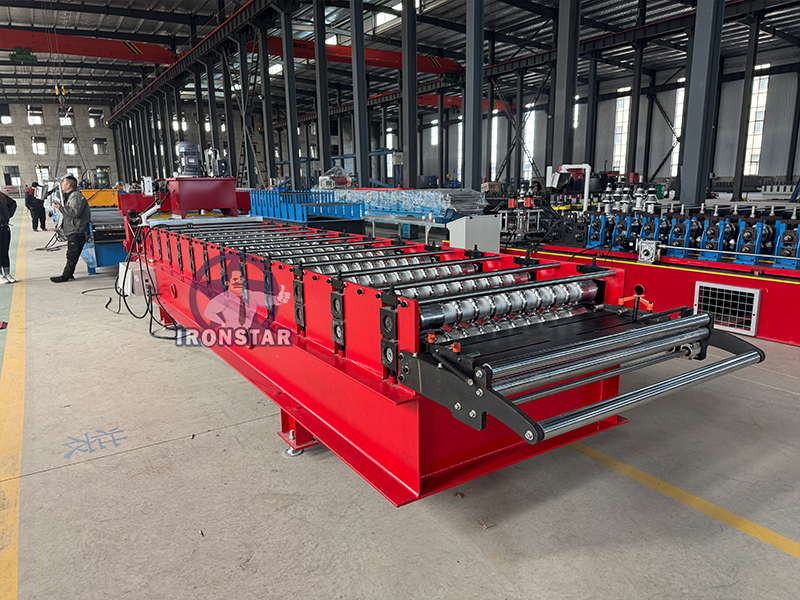 762 836mm corrugated roll forming machine in Bolivia 7