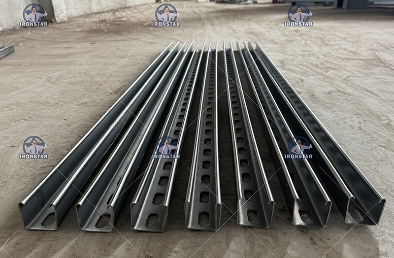 41*21 / 41*41 / 41*82mm 3 sizes in 1 Solor bracket roll forming machine in Saudi Arabia 10
