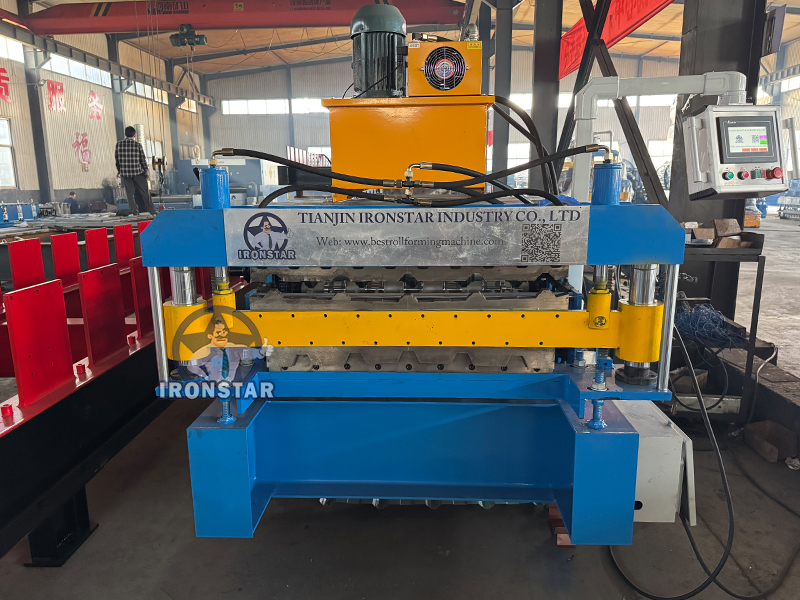 5 rib IBR and 5 rib 840 double deck roll forming machine in Mozambique 2