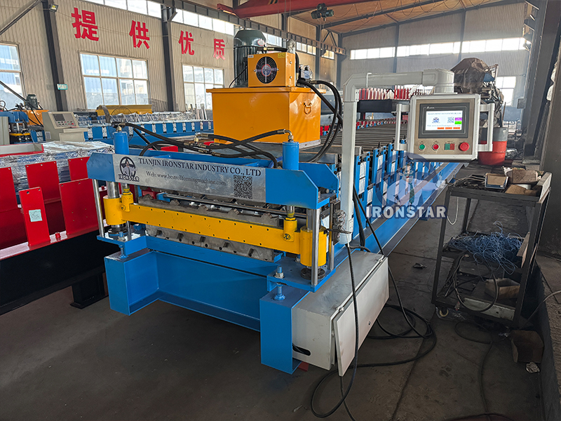 5 rib IBR and 5 rib 840 double deck roll forming machine in Mozambique 4