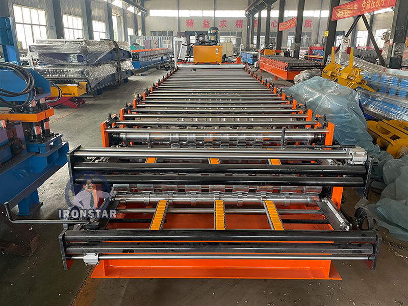 T10 and T18 double layer roll forming machine in Kyrgyzstan | C10 and C18 double deck machine 9