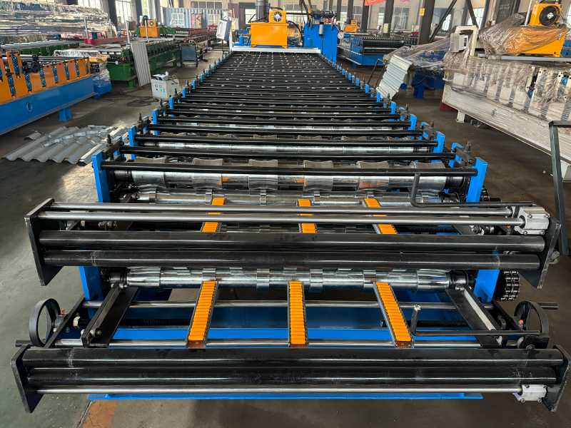 6 rib and 6 rib trapezoidal sheet double layer roll forming machine in America 7