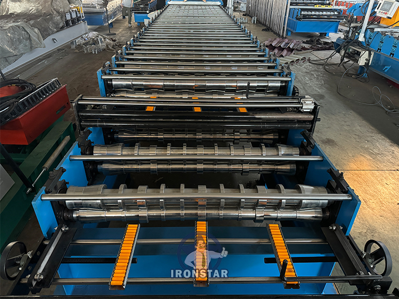 5 rib and 6 rib trapezoidal sheet double layer roll forming machine in Hungary 10