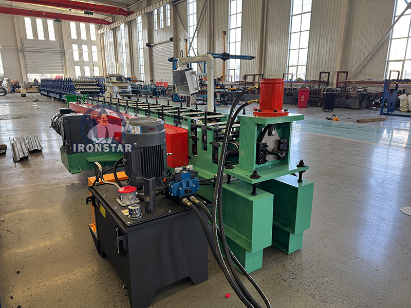 1.5 inch to 3 inch 12GA Angle bead roll forming machine in America 2