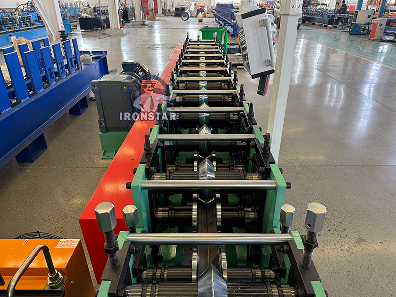 1.5 inch to 3 inch 12GA Angle bead roll forming machine in America 6