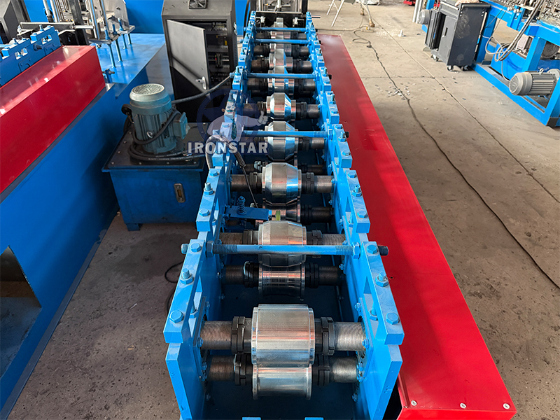 Holiday light U track roll forming machine in US utah 5