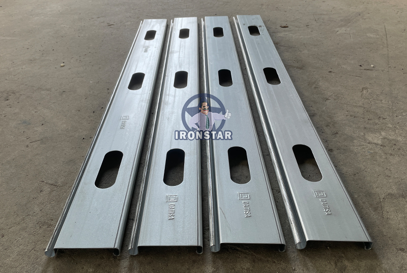 IRONSTAR 86mm perforated rolling shutter door roll forming machine in Mexico 9