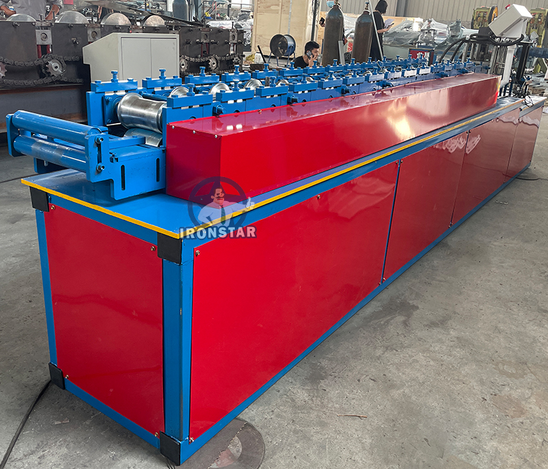 IRONSTAR 86mm perforated rolling shutter door roll forming machine in Mexico 5