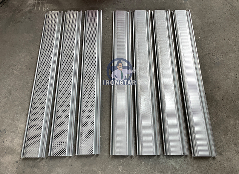 105mm Punching hole shutter door forming line for India 9