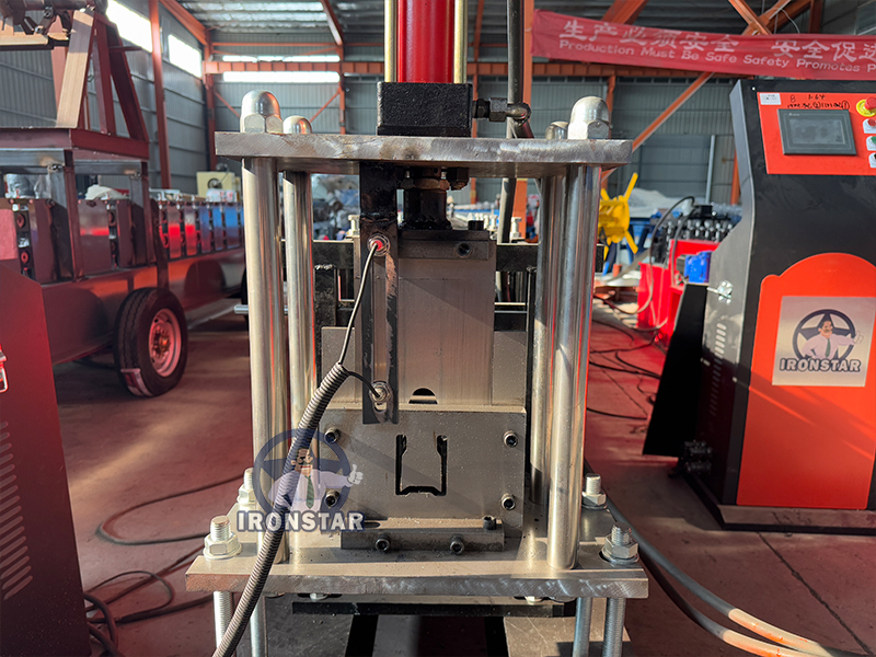 Shutter door guide rail roll forming machine in Algeria 10