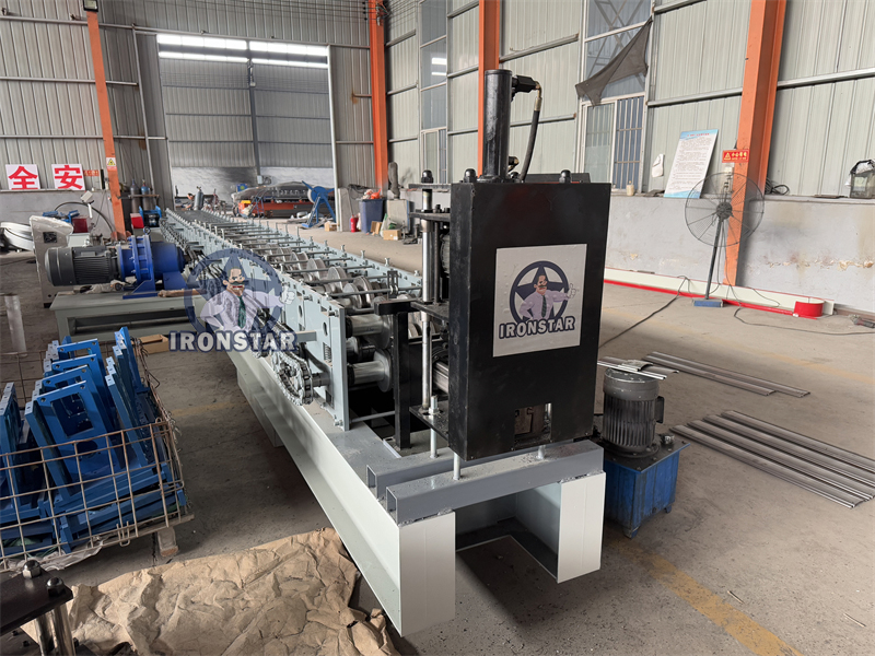 Roller shutter door guide rail roll forming machine in new zealand 5