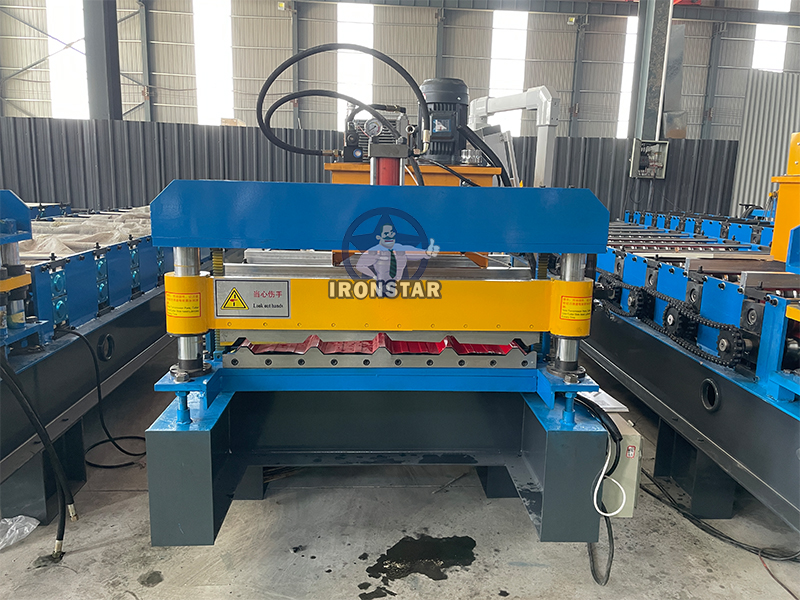 IRONSTAR 840 roofing sheet roll forming machine 6