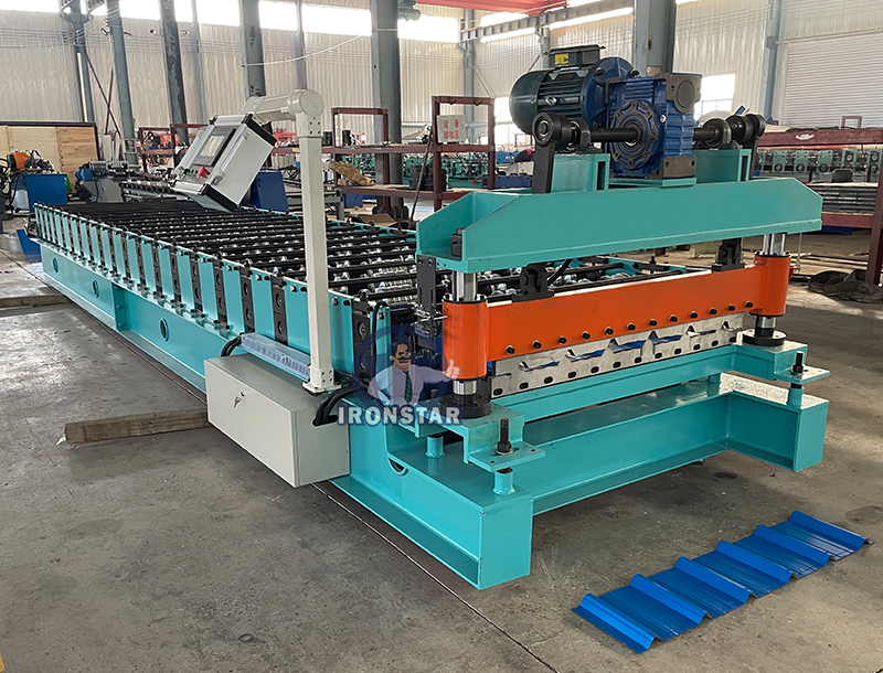 Trapezoidal roofing sheet roll forming machine 6