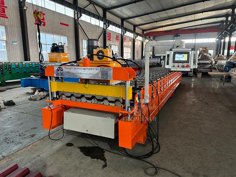 T35 Trapezoidal roofing sheet roll forming machine for kyrgyzstan 9