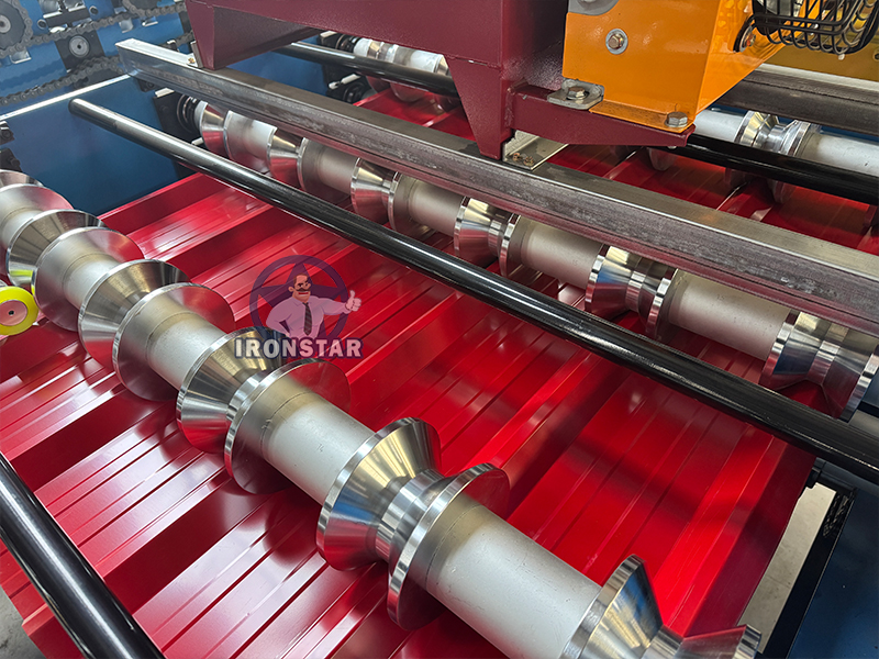 High-Speed Trapezoidal Roofing Sheet Roll Forming Machine in Ecuador | Metal Roof Panel Machinery 🇪🇨🏠 11