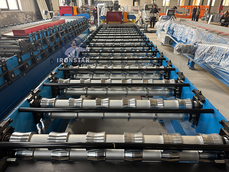 High-Speed Trapezoidal Roofing Sheet Roll Forming Machine in Ecuador | Metal Roof Panel Machinery 🇪🇨🏠 12