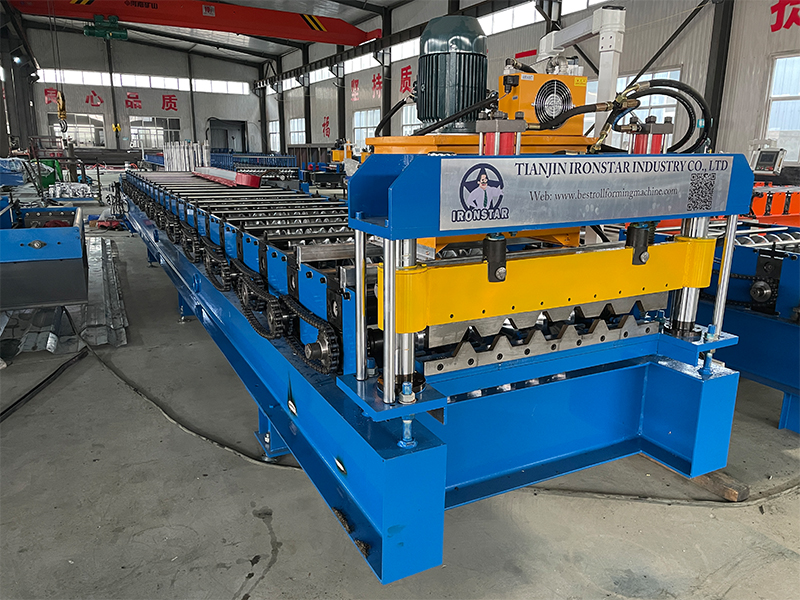 Máquina perfiladora de láminas para techos de 7,2 litros para uso en el mercado estadounidense. 3