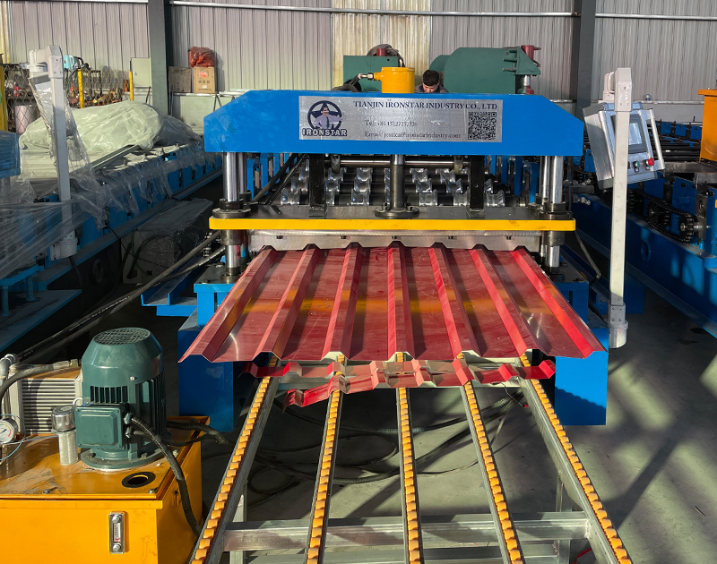 IRONSTAR PBU panel roll forming machine in America 9