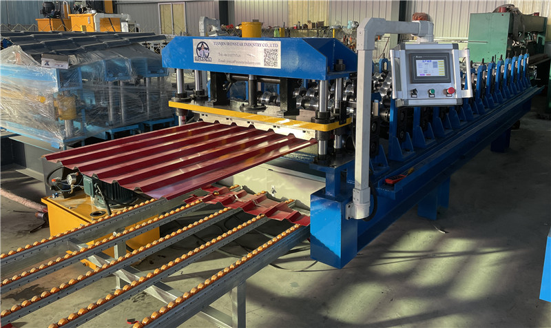 IRONSTAR PBU panel roll forming machine in America 8