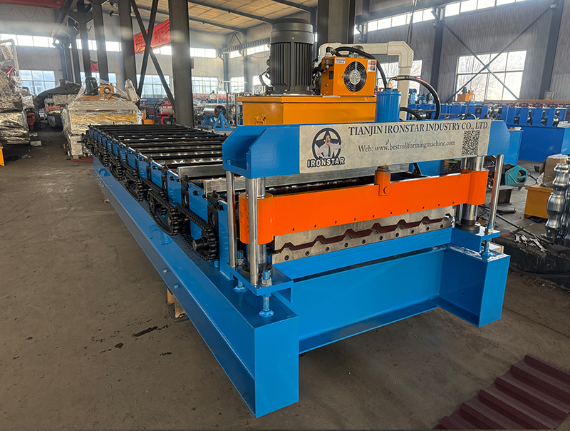 PBU panel roof sheet roll forming machine in US 7