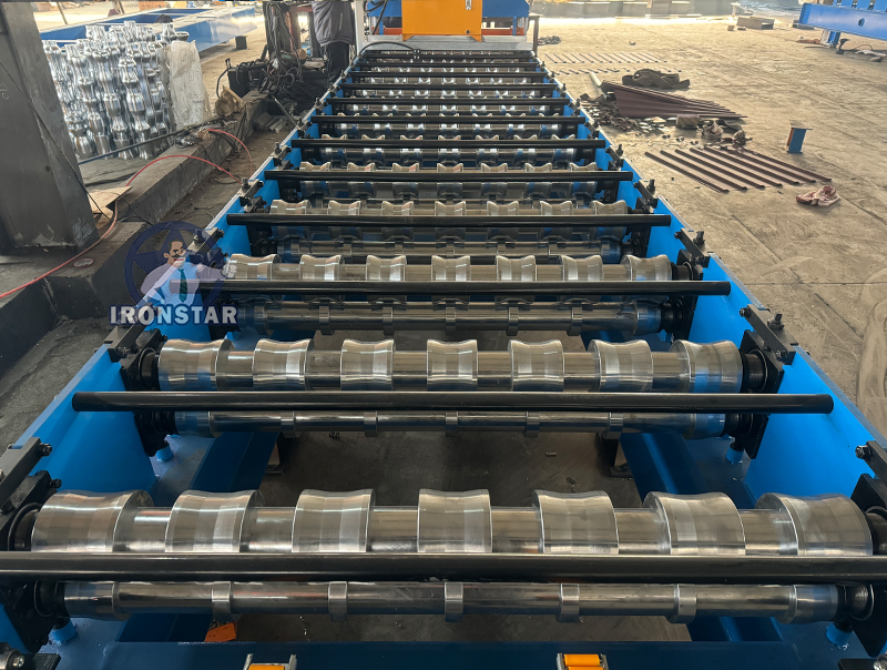 PBU panel roof sheet roll forming machine in US 10