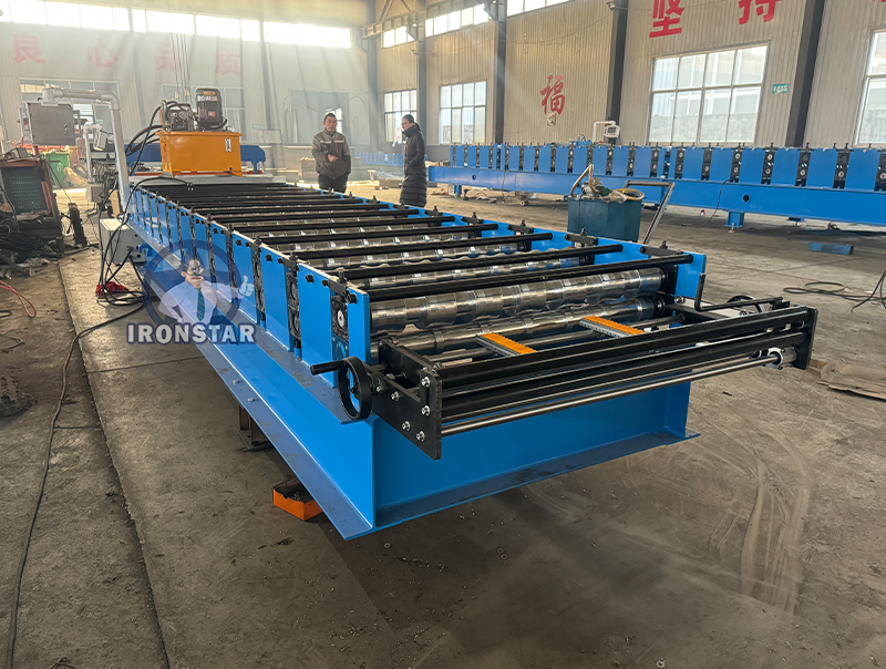 PBU panel roof sheet roll forming machine in US 12