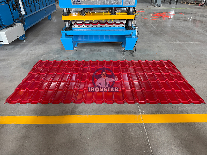 Máquina perfiladora de tejas de bambú en Hungría 5
