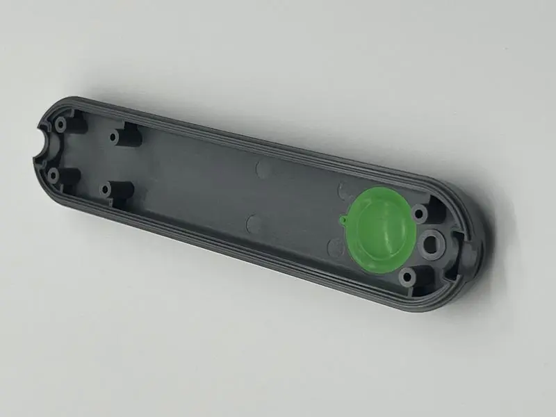 Medical Plastic Molding by Pioneer Plastech 3
