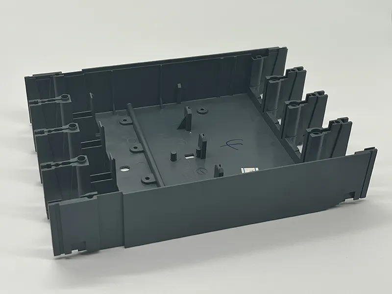 Plastic Injection Molding Automotive Parts - - Pioneer Plastech 4