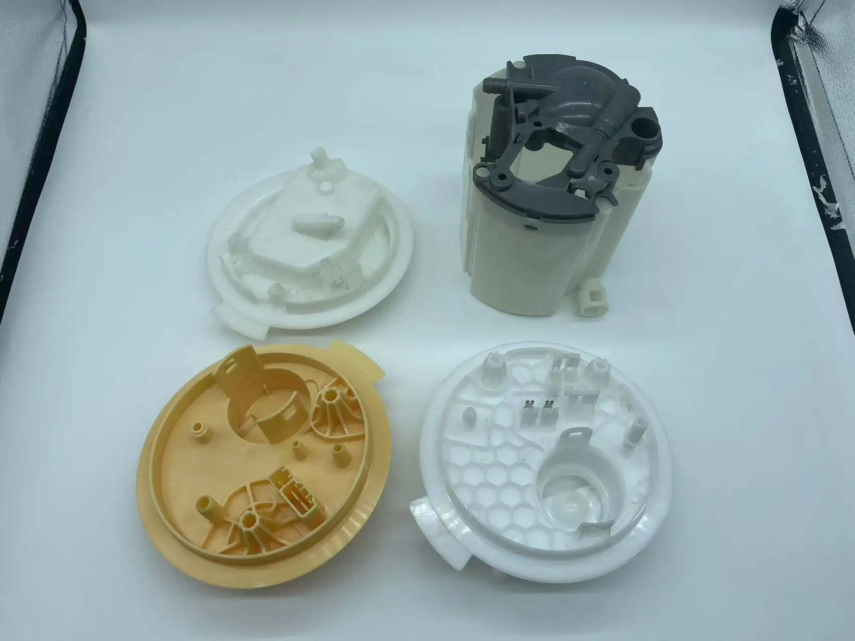 Automotive Injection Molding Suppliers - - Pioneer Plastech 2