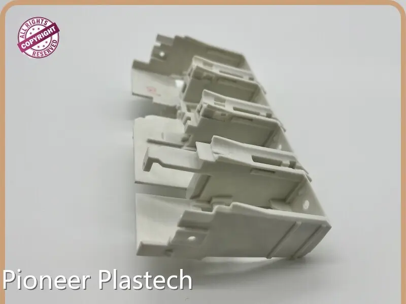 Injection Molding in Automotive Industry - - Pioneer Plastech 1