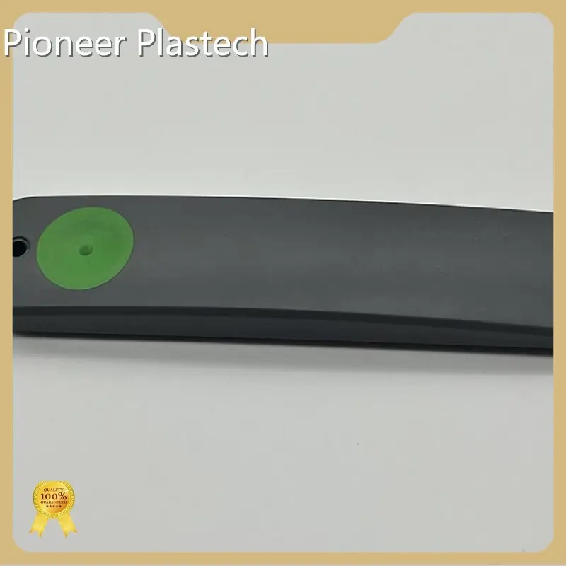 Medical Plastic Molding by Pioneer Plastech 1