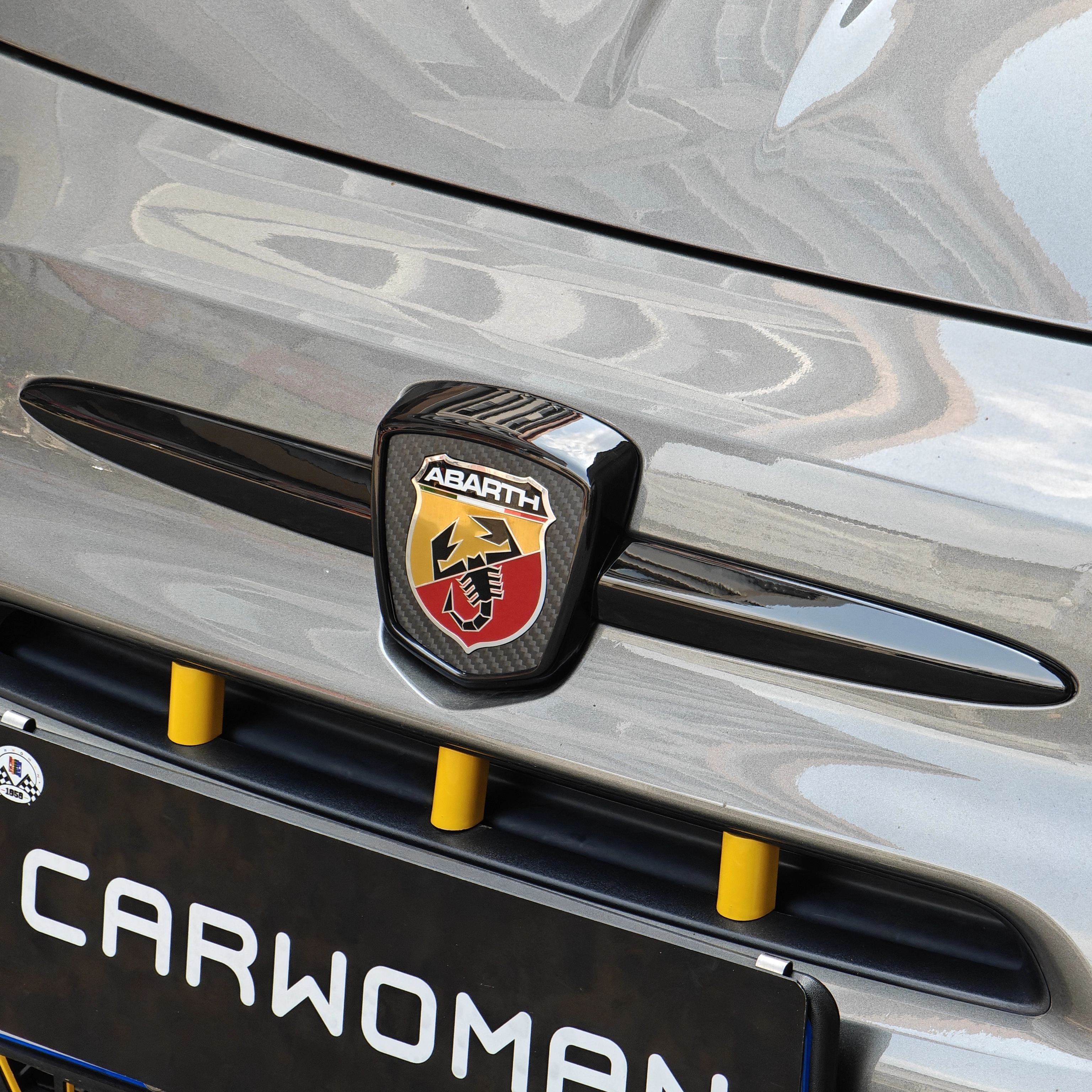 Brand New ABS Material Racing Style Boot Tailgate Door Handle And Front Logo Badge Grill Strip Cover For Abarth 595 695 1 Pieces 1