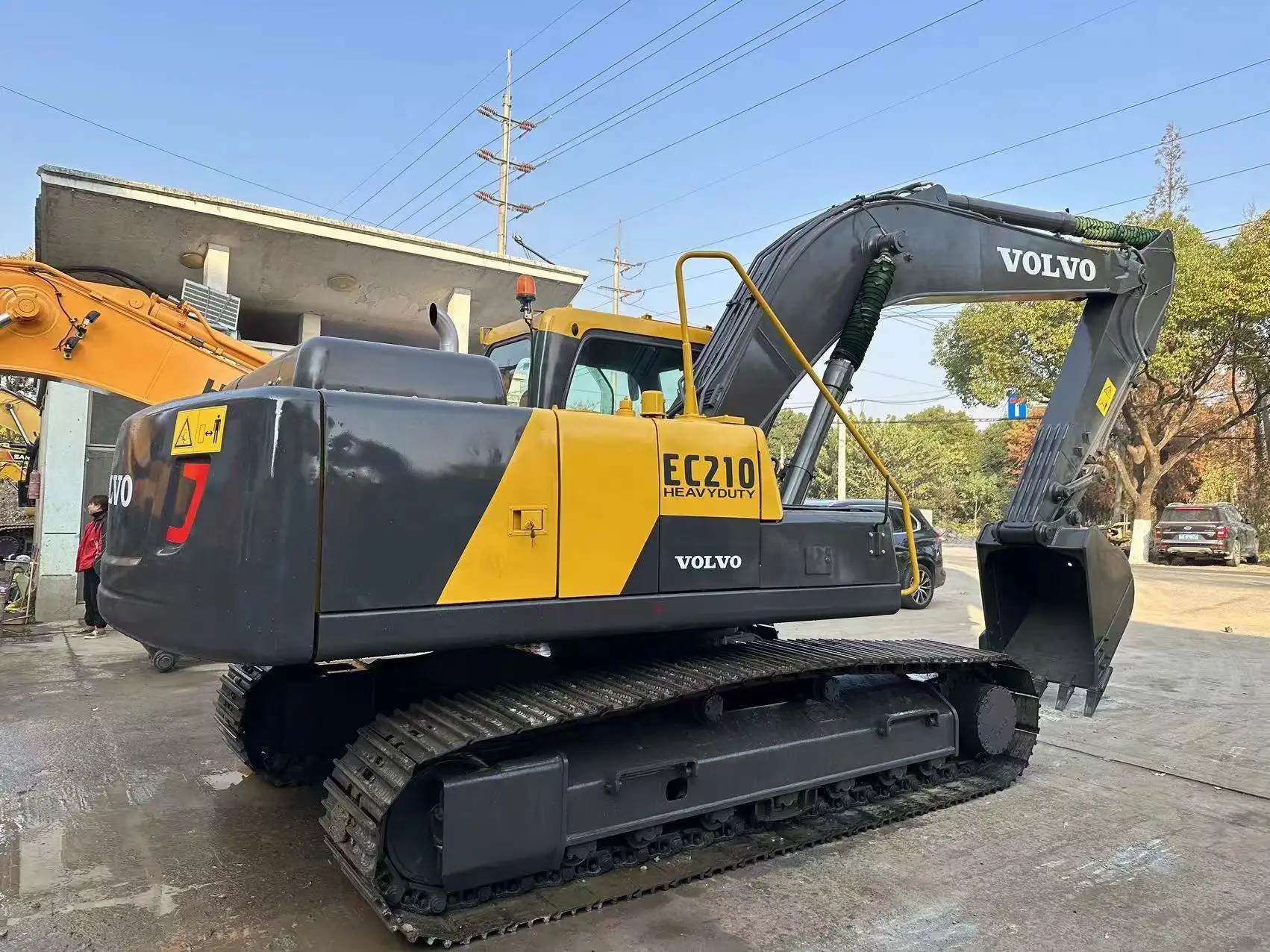 2nd Hand Excavator for Sale at Sale 2022on Sale 6