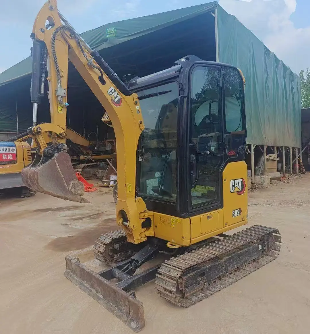 2022 CAT 302CR Used Crawler Excavator 303.5E 305SR Secondhand Hydraulic Digger 1