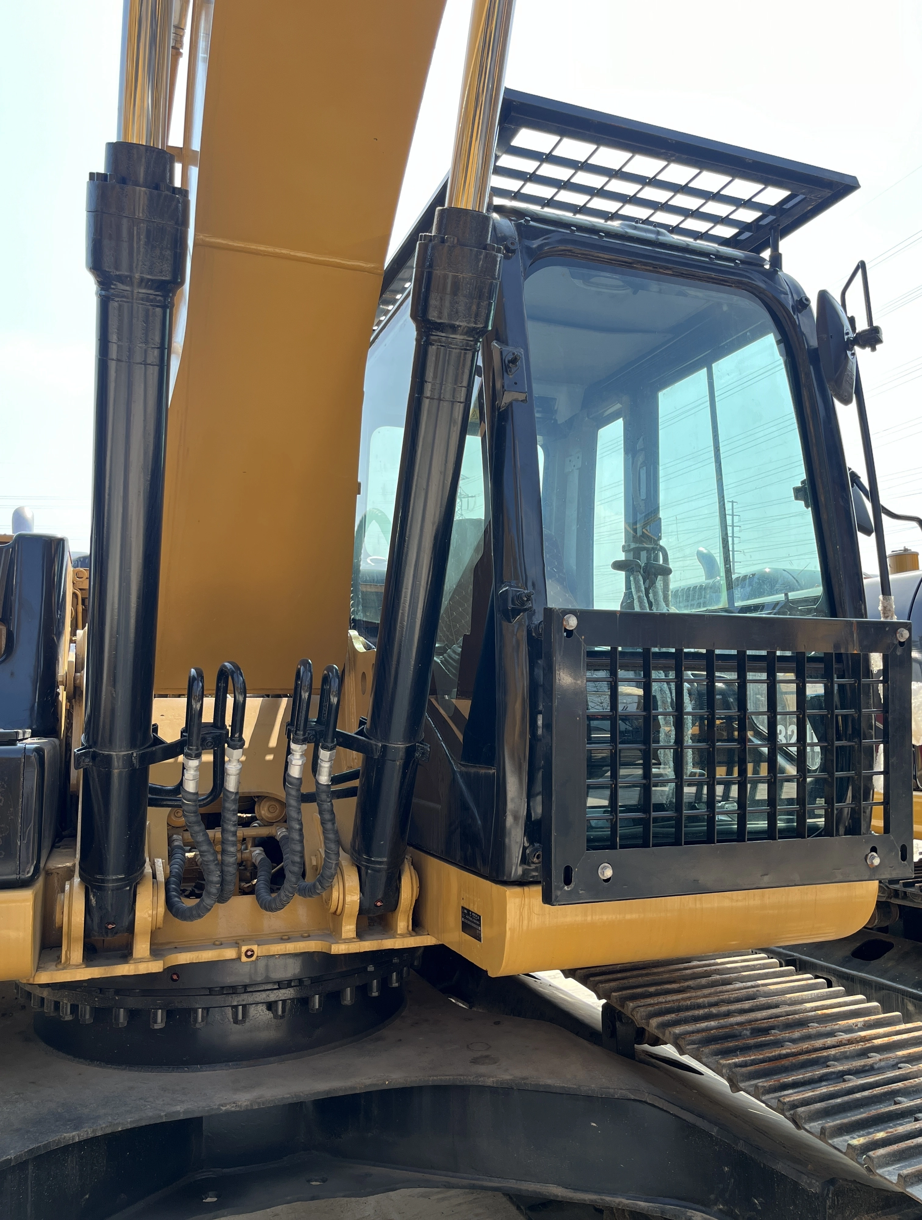 2018 CAT 323DL Used Excavator 23 Ton Secondhand Digger High Quality in Stock for Sale 1