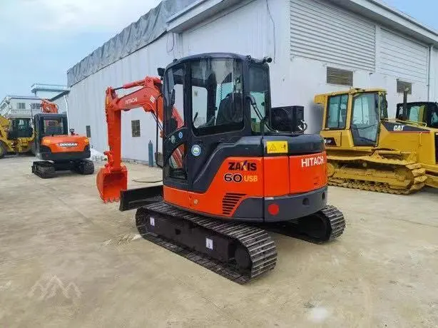 Excavadora Hitachi ZX60USB 2013 usada de 6 toneladas. Miniexcavadora Hitachi ZX30U, ZX35U, ZX50U, ZX55U, ZX65US, ZX70 y ZX75US. En venta. 1