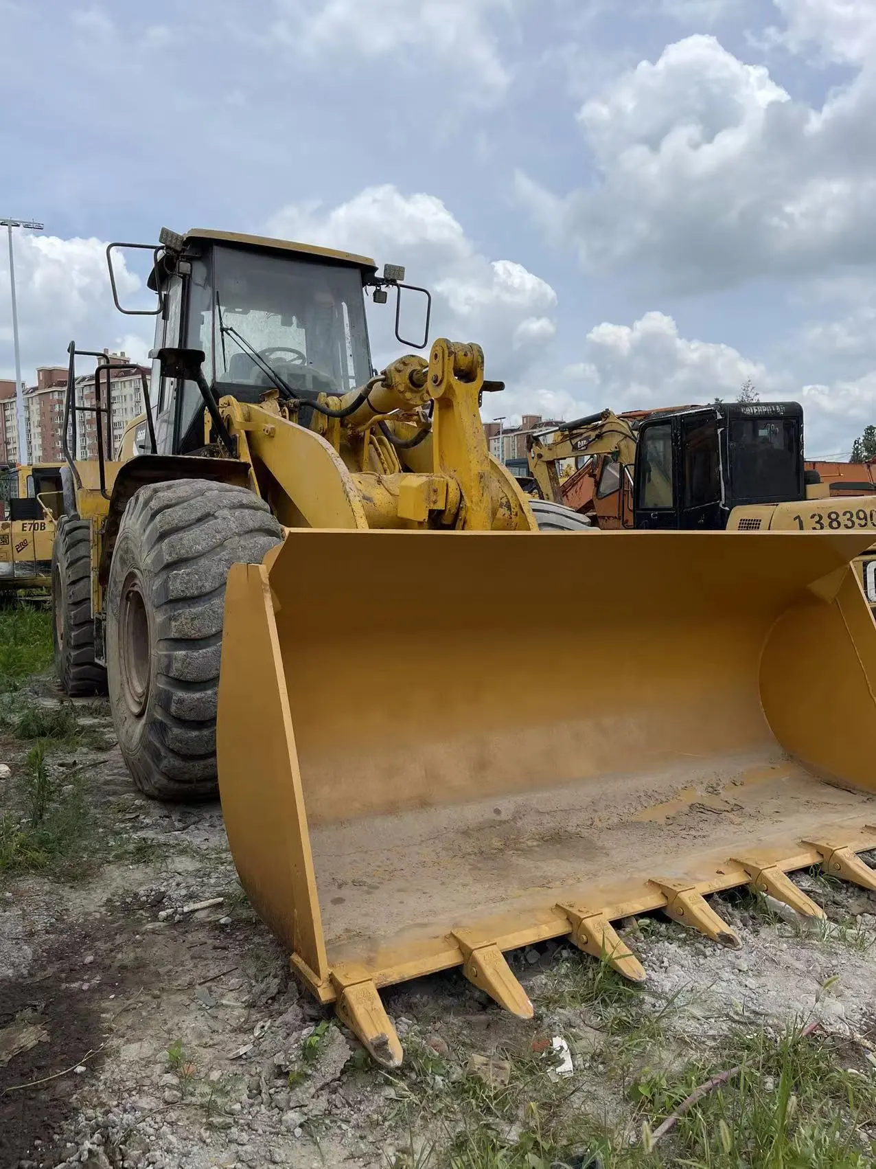 2017 CAT 966H Used Wheel Loader Japan Original Secondhand Wheel Loader Global Delivery 1