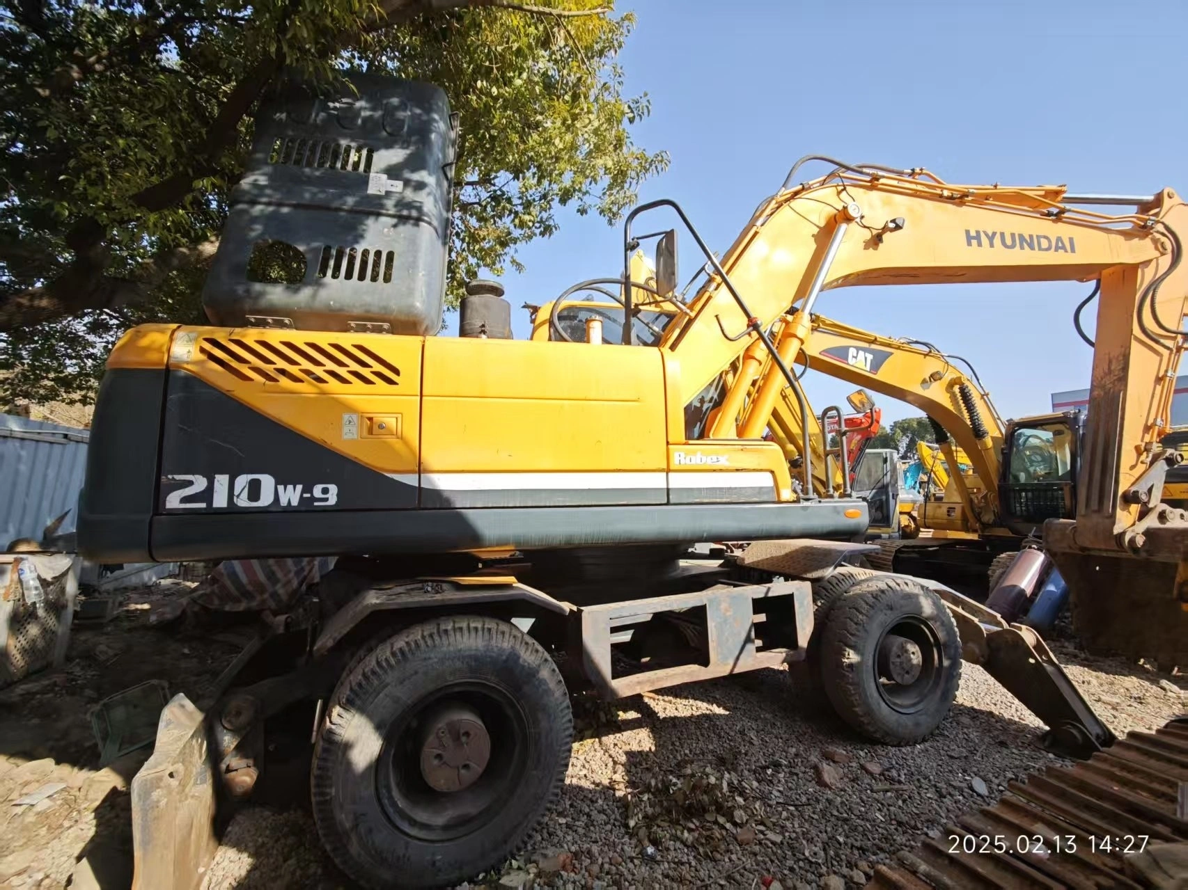 2019 Hyundai  210W-9 Used Wheel Excavator Secondhand Wheel Digger Global Delivery from Shanghai Yard 1