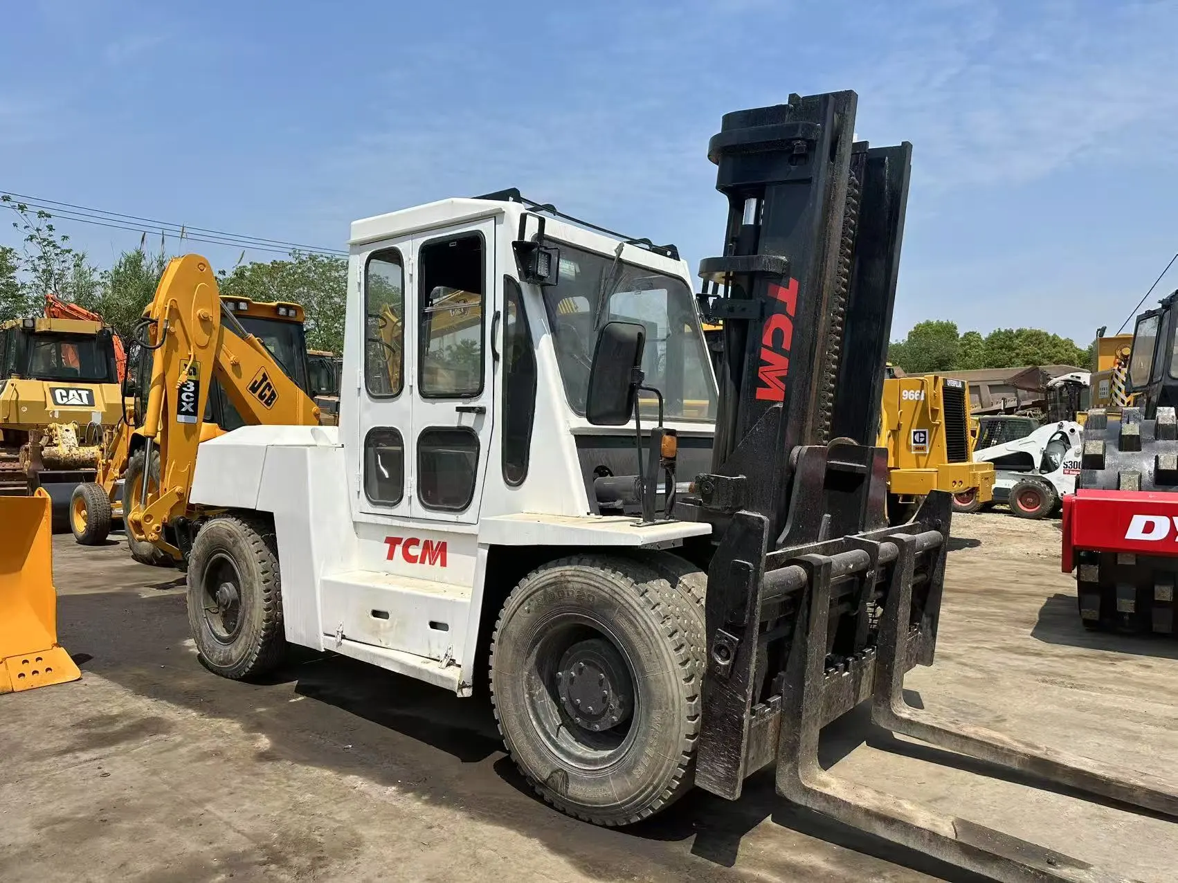 2021 TCM 100 10 Ton Used Forklift Original Japanese Secondhand Forklift 100% Ready to Work in Shanghai Yard 1