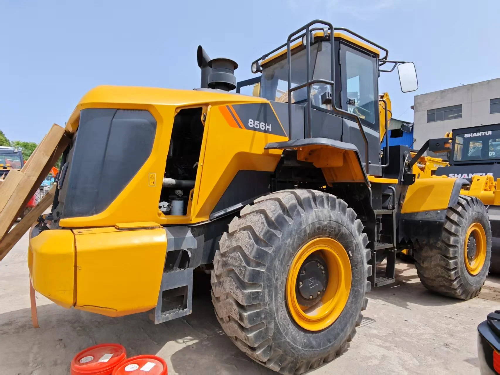 2022 Liugong 856h المستخدمة المحمولة المستعملة ذات الجودة الجيدة في ساحة شنغهاي 1