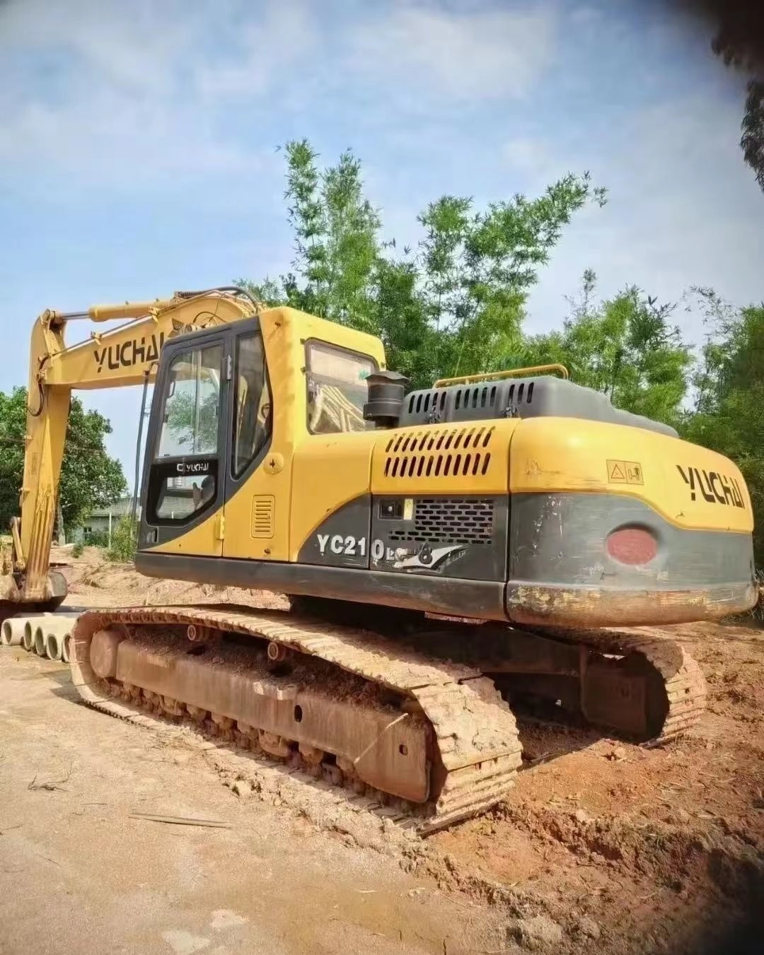 Excavadora hidráulica de cadenas YUCAHI YC210-8 de 21 toneladas, modelo 2016, de segunda mano, de alta calidad. 1