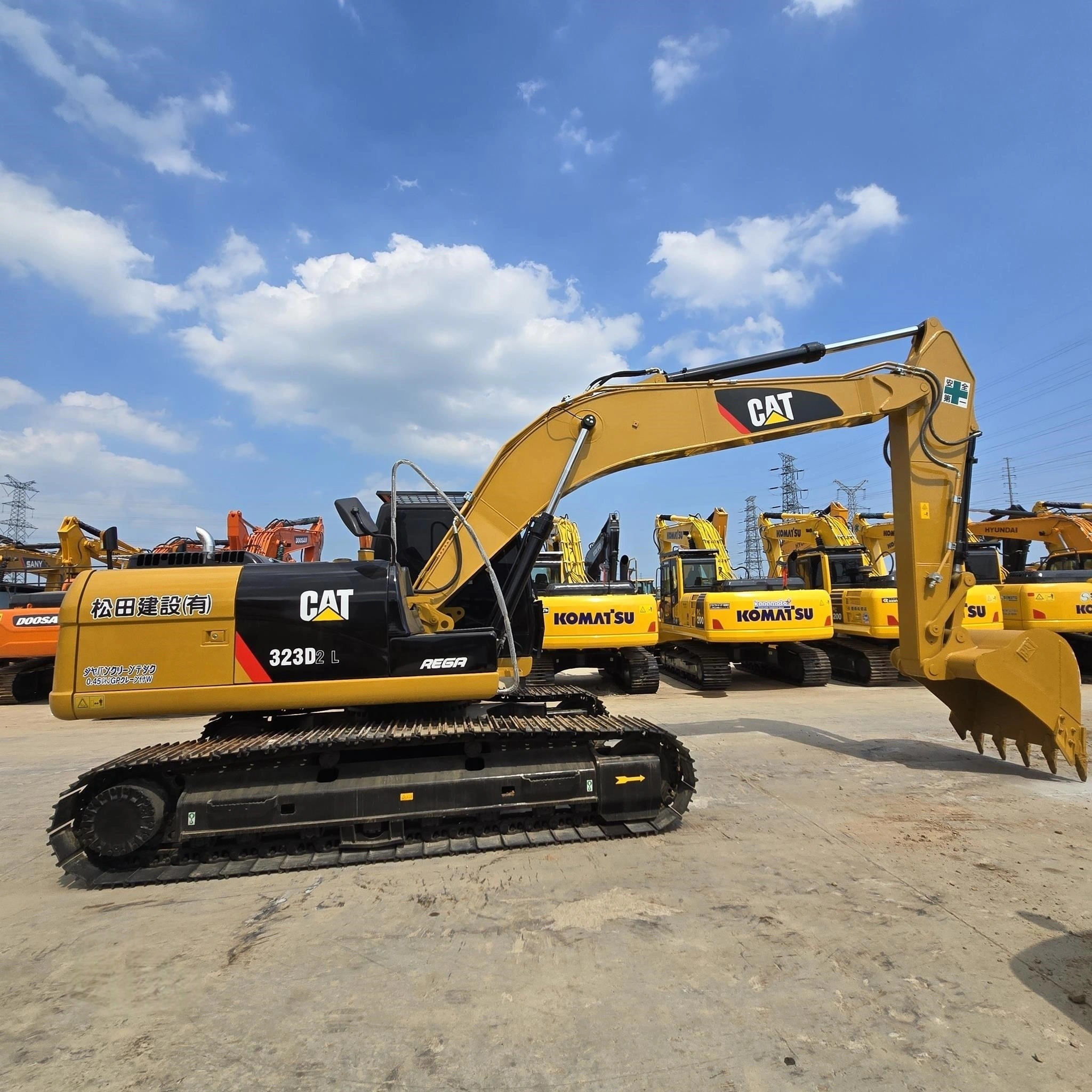 2019 CAT 323D2L Hot Sale Used Excavator 23 Ton Excavator High Quality Diggers CAT 323DL 324D2 325BL 325C 325D 325D2 326D 1